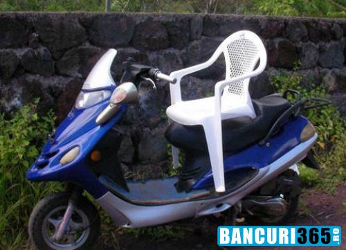 inovatie-scaunul-motocicletei
