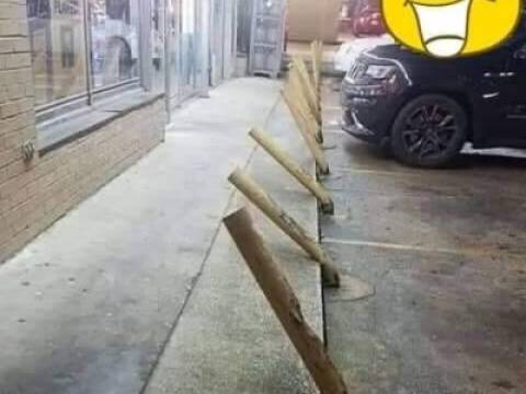 De ce a luat-o clientul la fuga