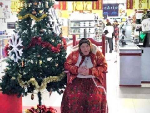 C&acirc;nd vine Moș Crăciun de Rom&acirc;nia