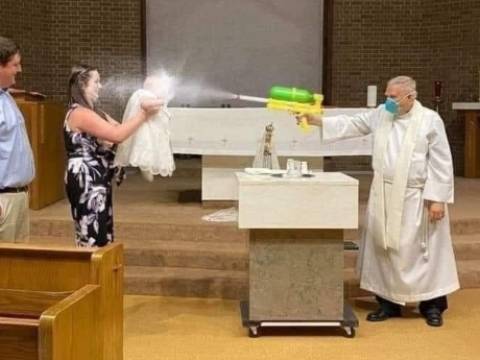 Pastorii baptisti si liliecii
