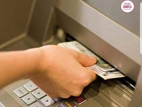 Ce a pățit Gigi Becali, la un bancomat