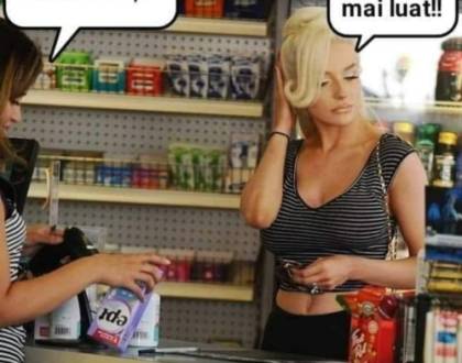 De ce o blondă e plină de cucuie
