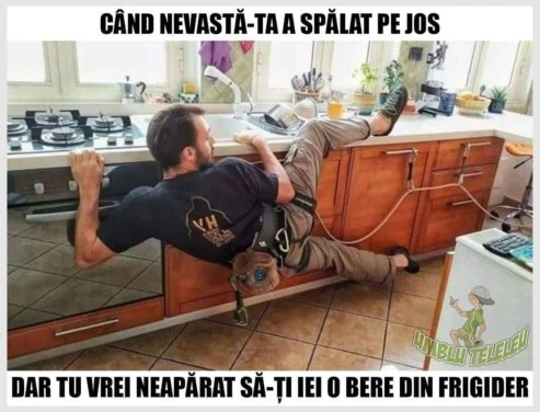 cum isi ia un barbat bere din frigider